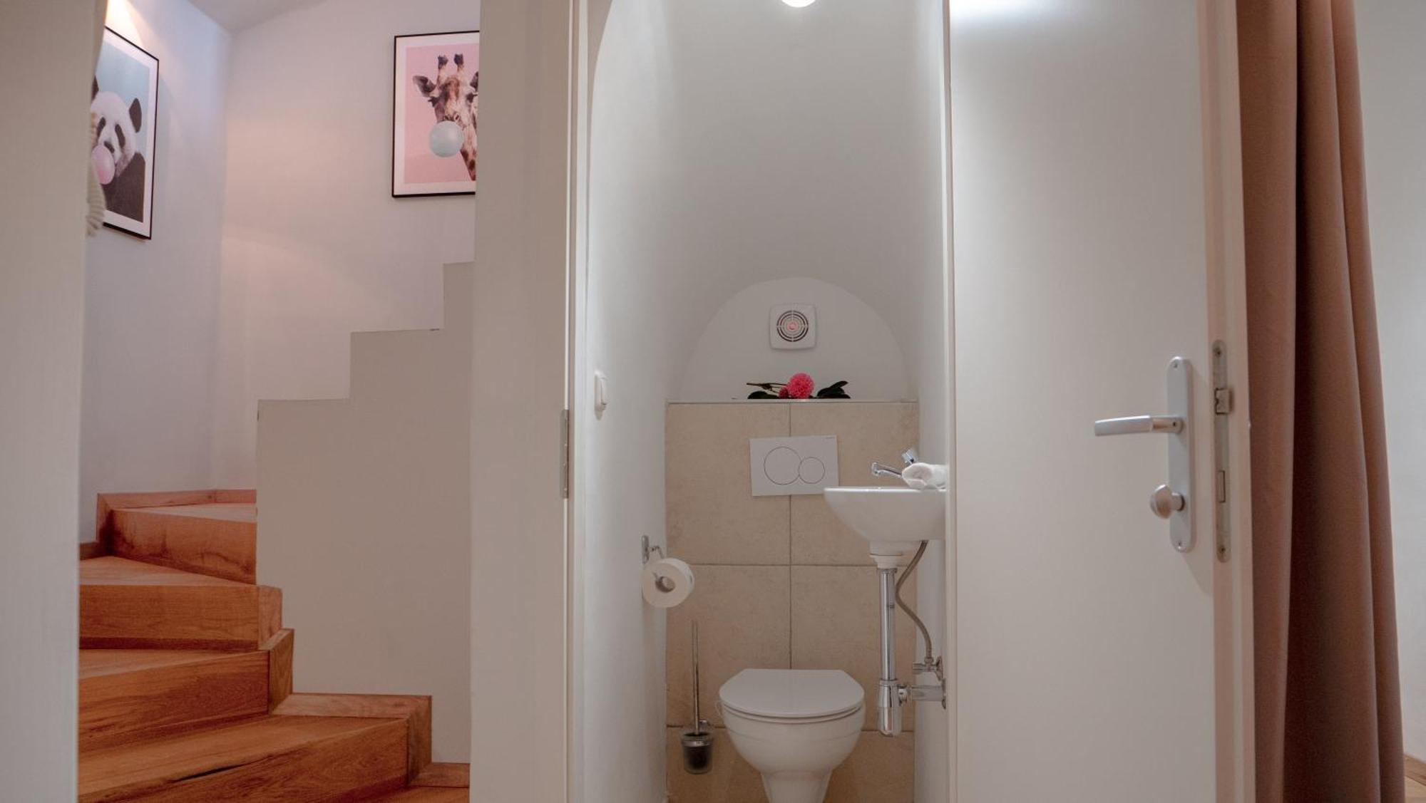 Smile Apartments "Weinhimmel" Krems an der Donau Bagian luar foto